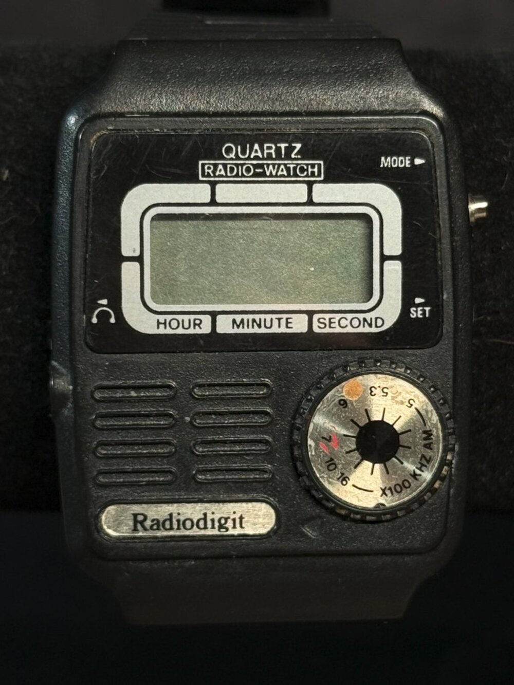 Radiodigit Quartz Radio Watch Vintage Digital Wristwatch Untested As Is